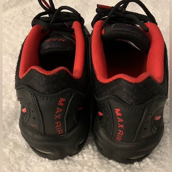 Nike Air Max Tailwind 4 - Picture 4 of 9